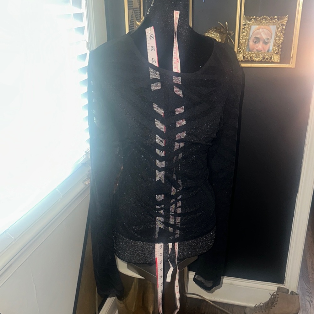 Fashion to Figure Black Long Sleeve Sheer Geometrical Design Mesh Top